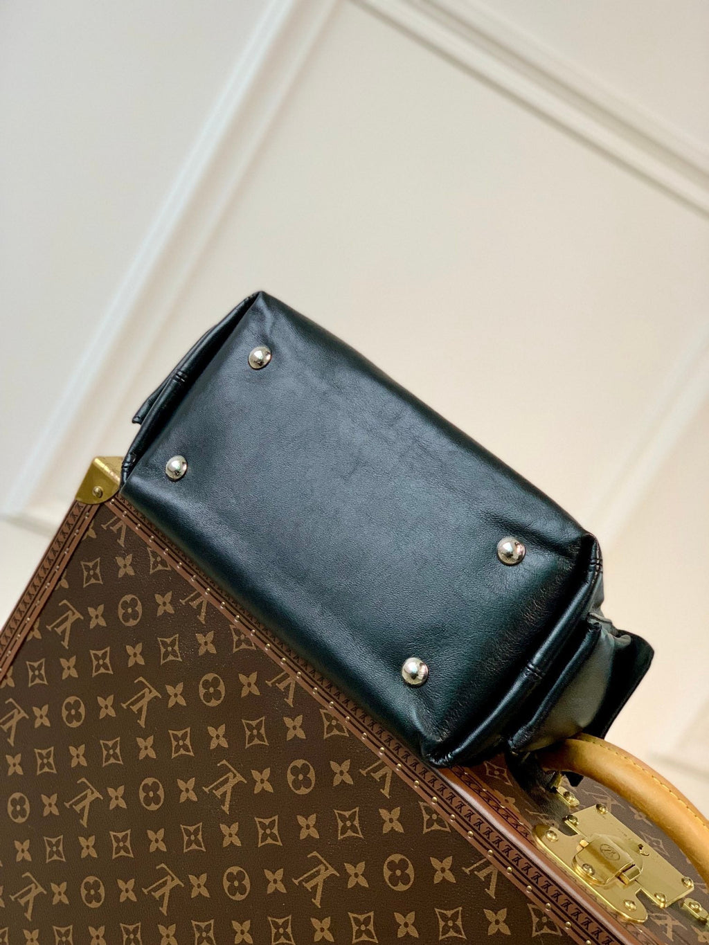 Louis Vuitton Carryall Cargo Vibe PM 33.5 in Black Lambskin Brown Monogram Tag Bag