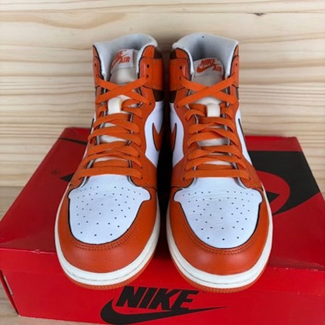 Used - Air Jordan 1 Retro High OG Starfish (Women's) - US W 11 - detail 3