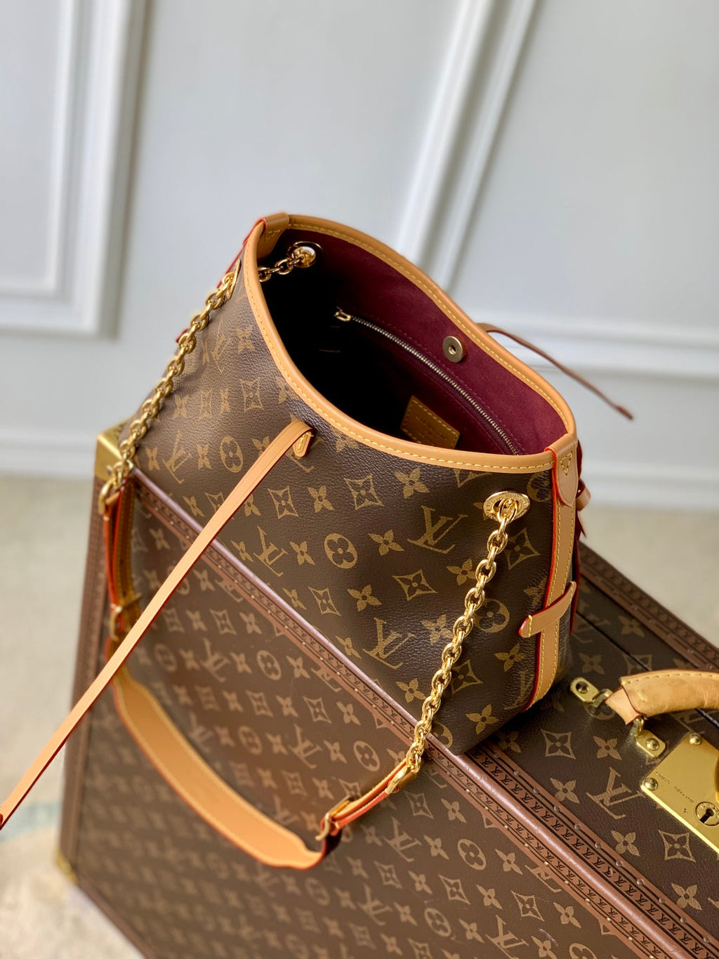 Louis Vuitton Carry All 26 in Brown Monogram Canvas and Calfskin Gold Hardware Bag