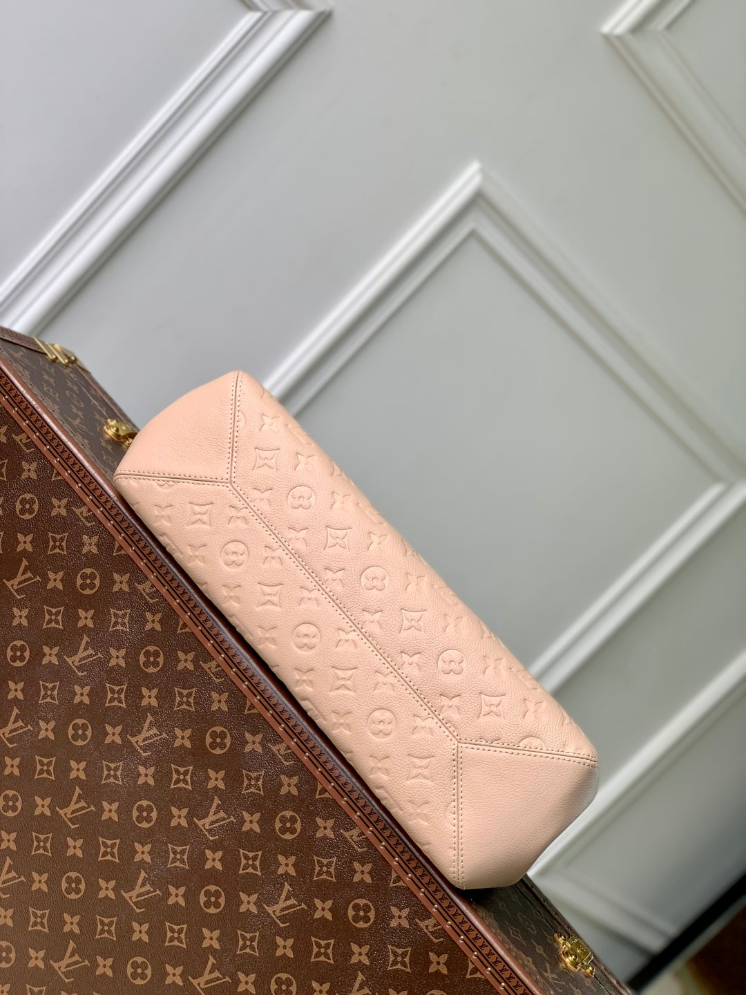 Louis Vuitton Anytime MM 42 in Nude Pink Monogram Empreinte Calfskin Bag