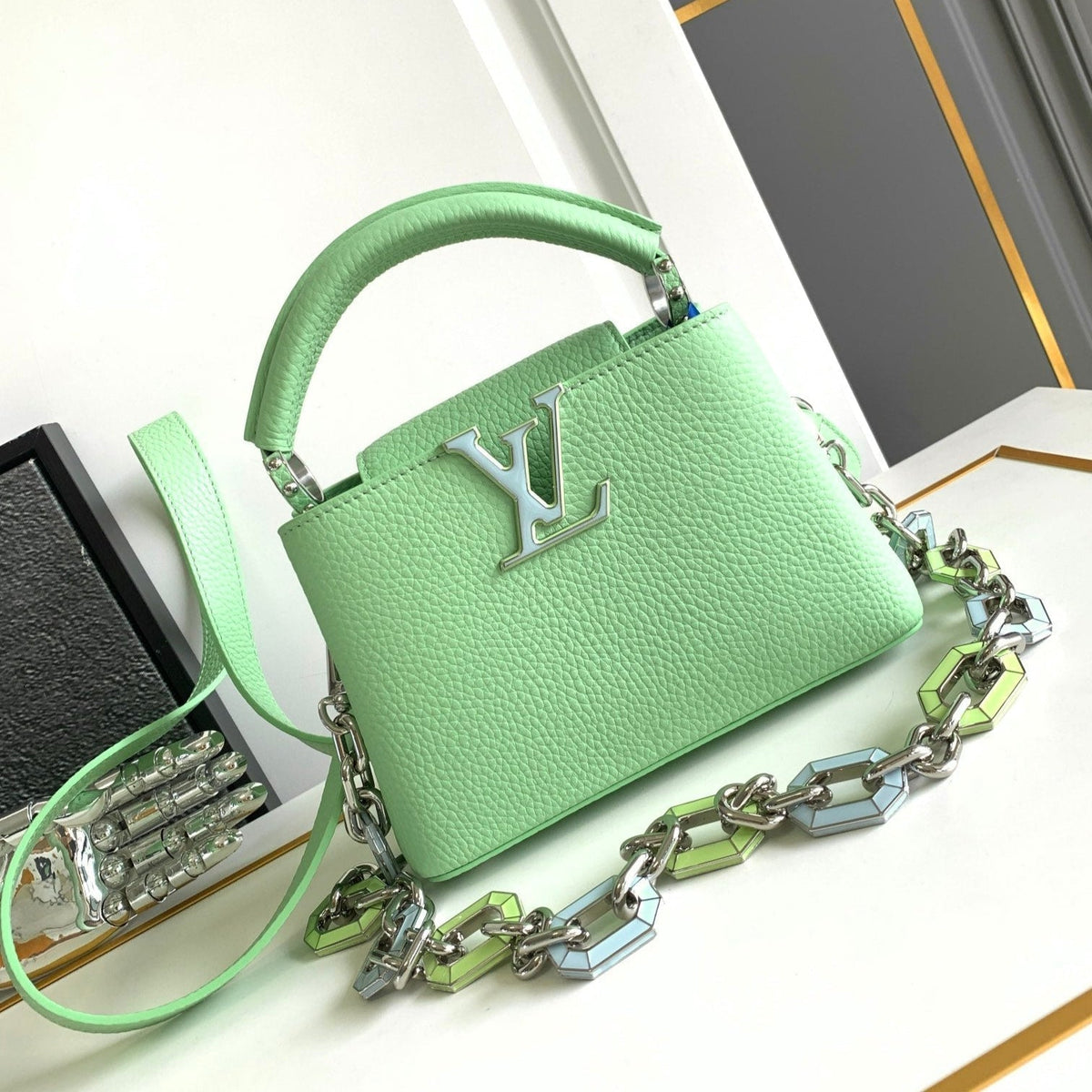 Louis Vuitton Capucines Mini 21 in Light Green Taurillon Silver Hardware Bag