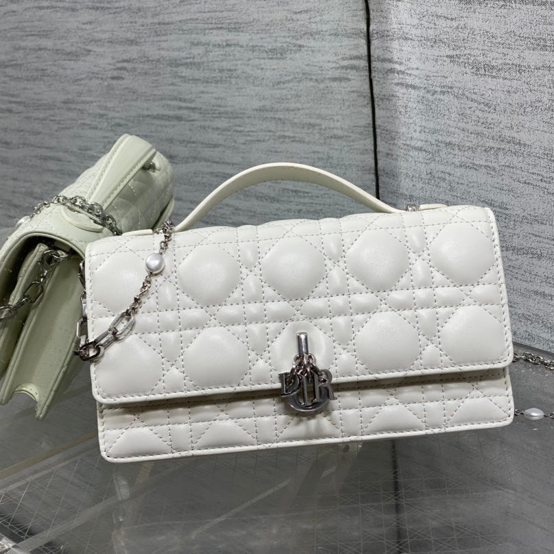 Dior 25S Talk Phone Pouch 21 in White Cannage Lambskin Silver Hardware