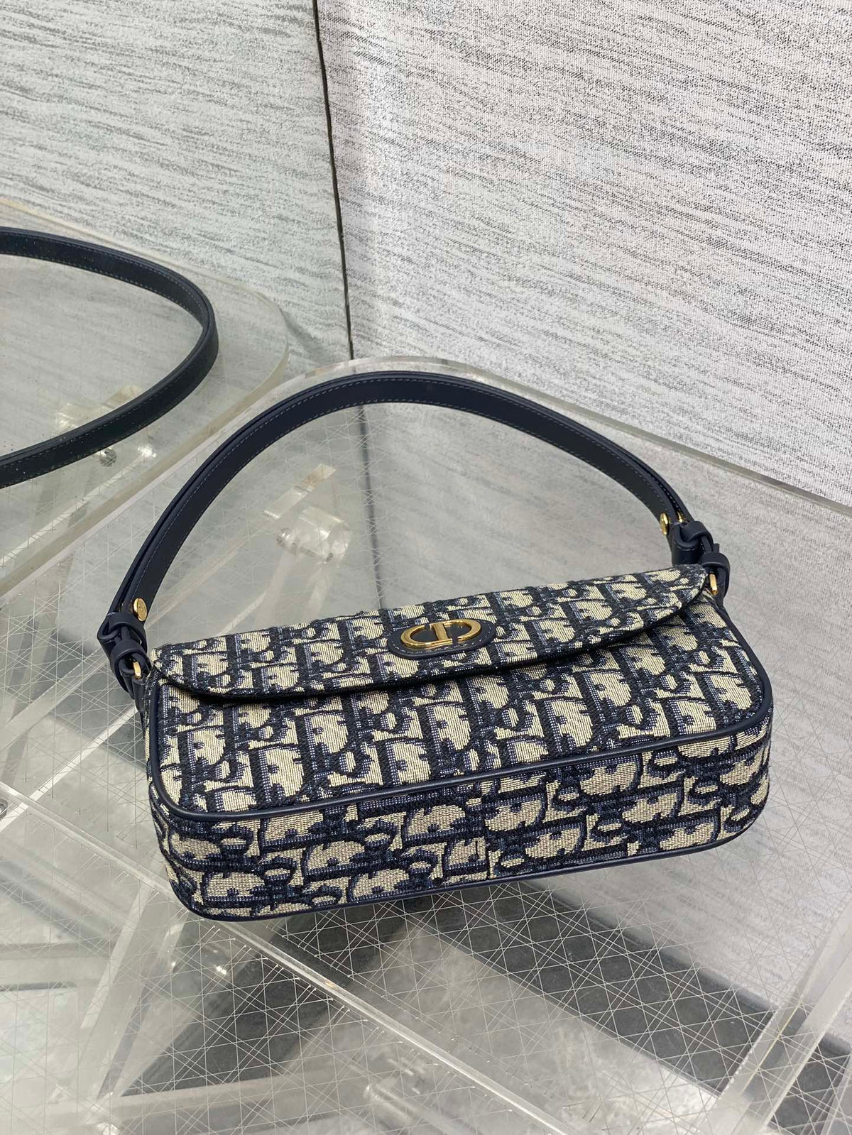 Dior 25S 30 Montaigne Avenue Bag 23 in Blue Canvas Oblique Jacquard