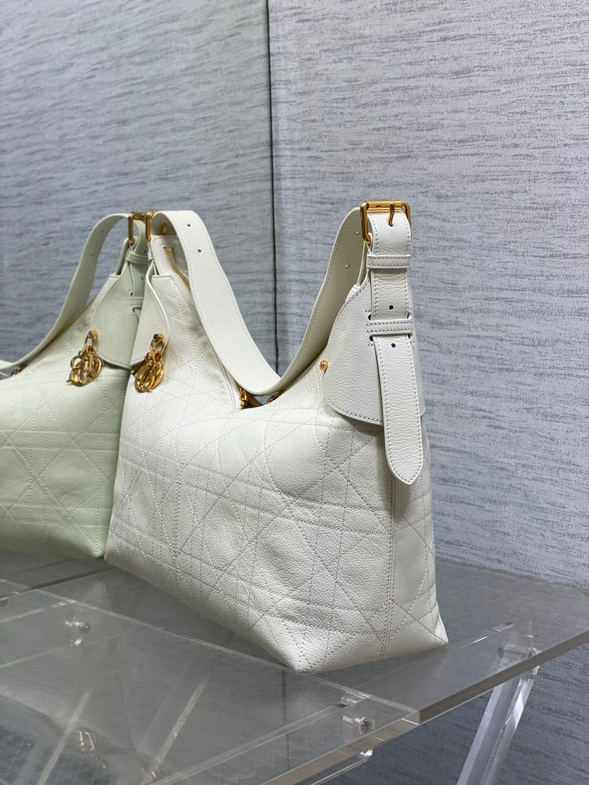 Dior 25S Voyage Bag 34 in Ivory Flat Macrocannage Grained Calfskin