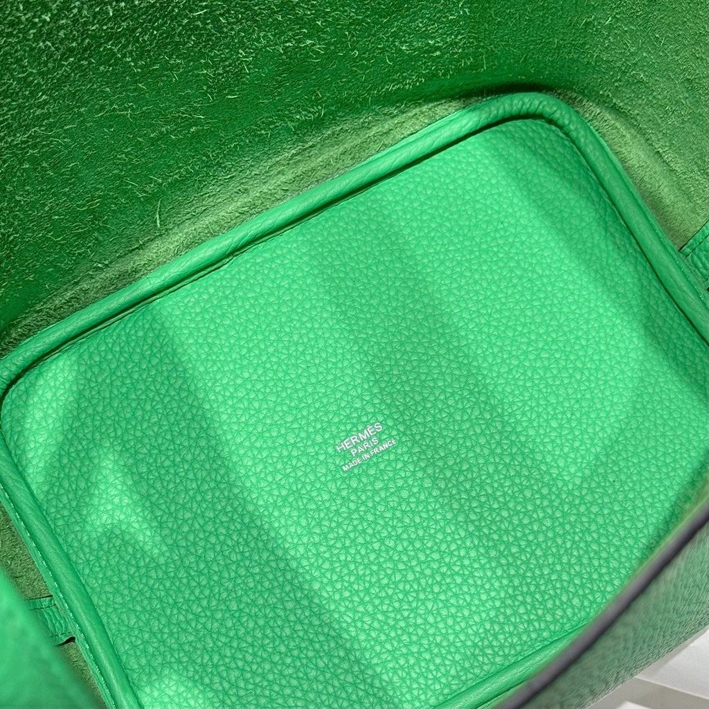 Hermes 25S Picotin Lock 22 in Spring Green Calfskin Silver Hardware Bag