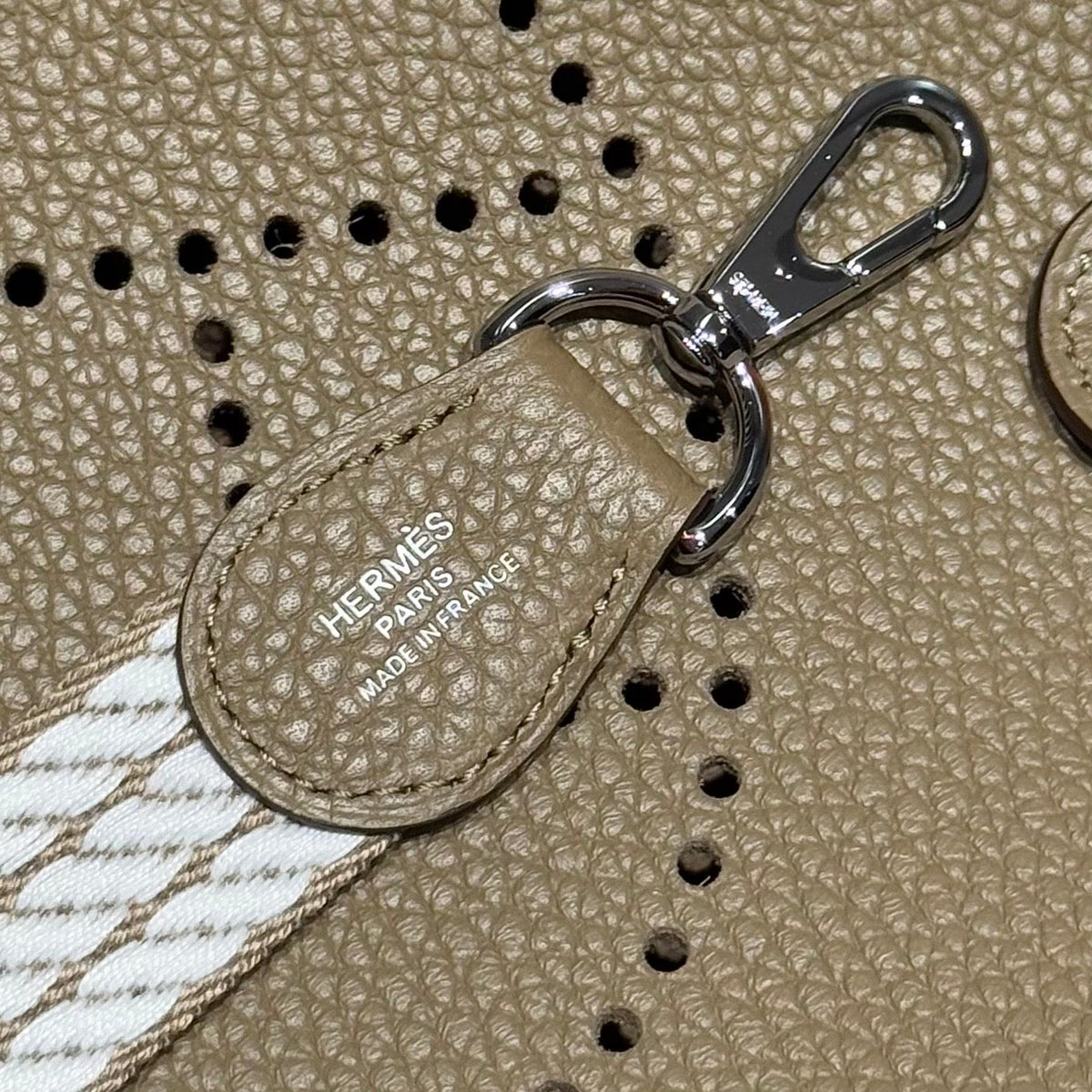 Hermes 25S Mini Evelyne 18 in Beige Marfa Patterned Strap Calfskin Silver Hardware Bag