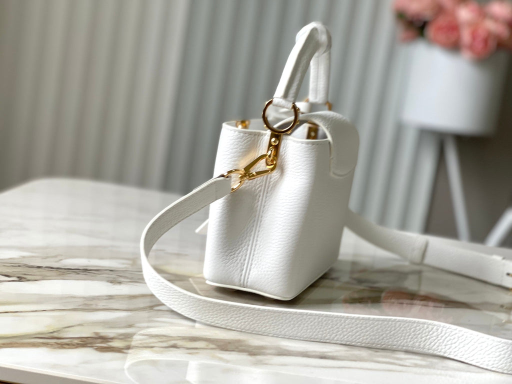 Louis Vuitton Capucines Mini 21 in White Taurillon Gold Hardware Bag
