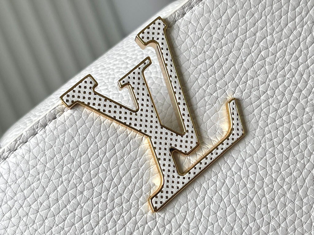 Louis Vuitton Capucines Mini 21 in White Taurillon Gold Hardware Bag