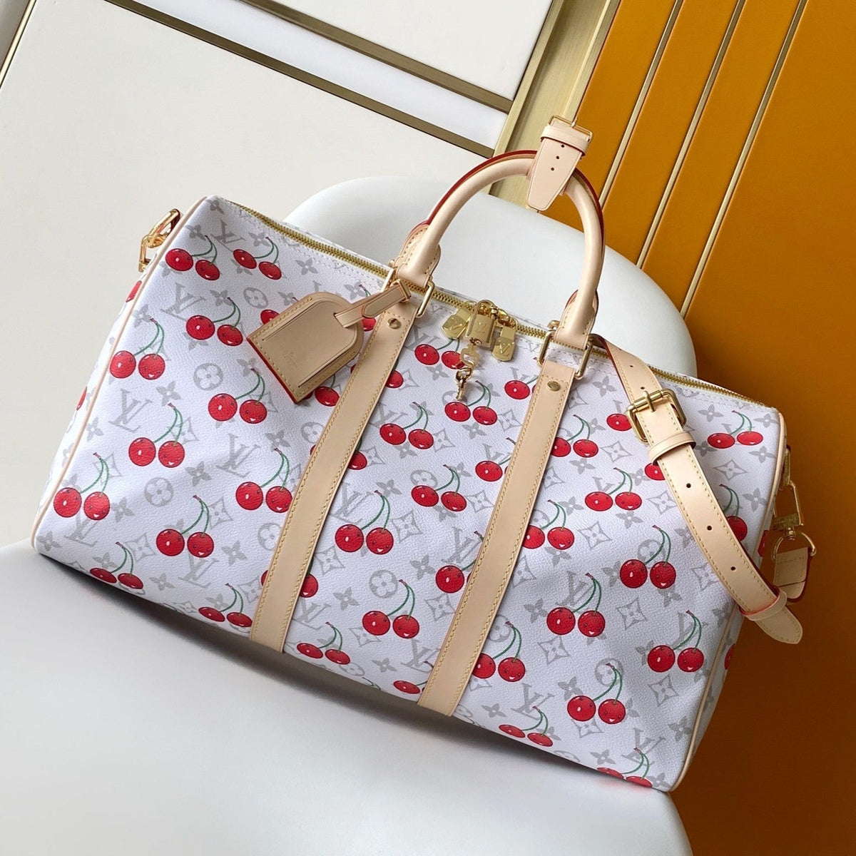 Louis Vuitton Keepall Bandoulière 45 in White and Red Calfskin Bag
