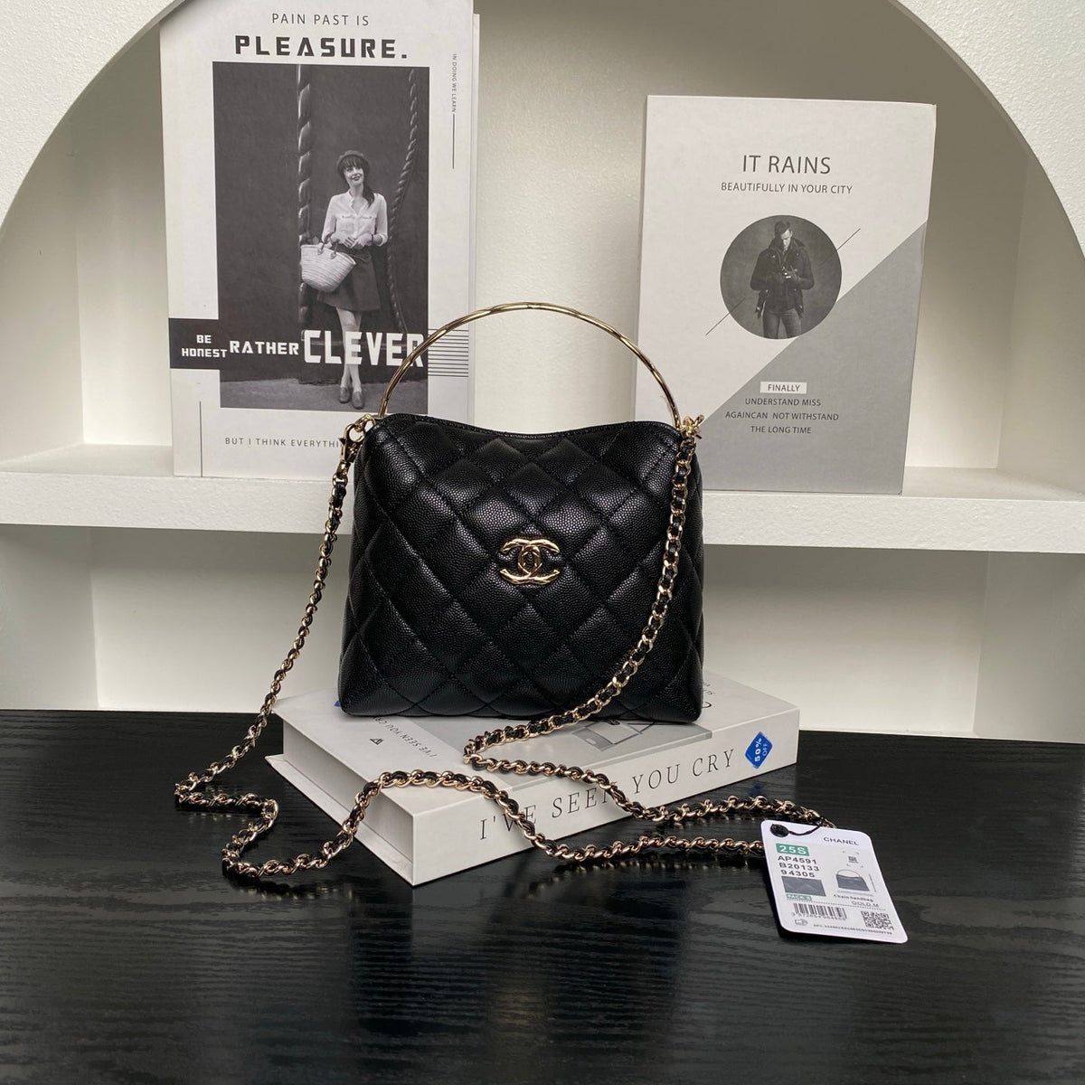 Chanel 25S Coco Crush Handle Bag 19 in Black Caviar Leather