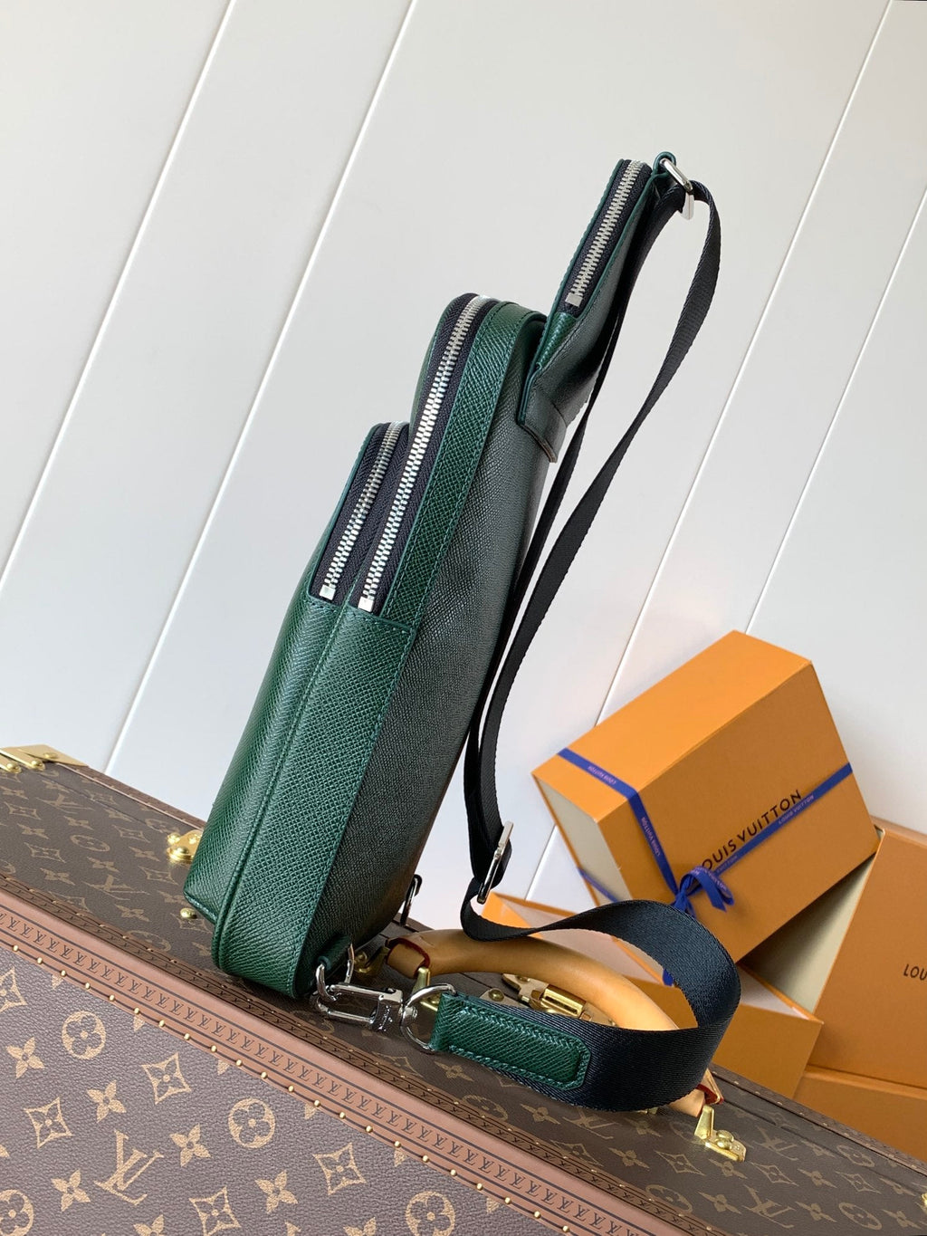 Louis Vuitton Avenue Slingbag 31 in Dark Green Taiga Leather Bag