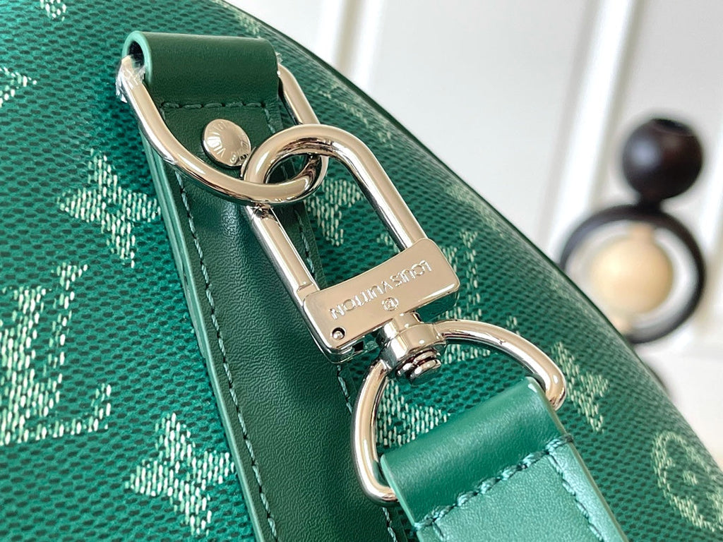 Louis Vuitton Keepall Bandoulière 50 in Green Monogram Heritage Canvas Bag