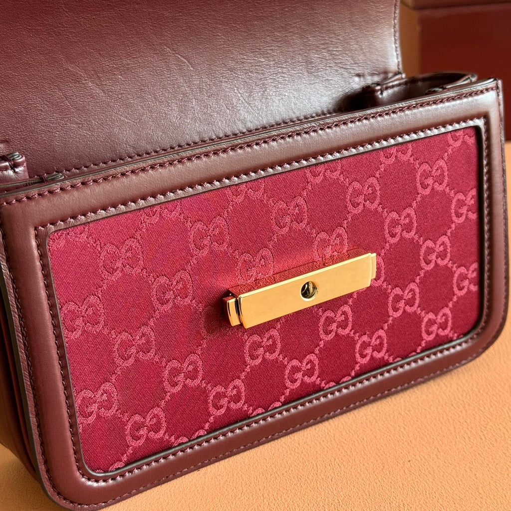 Gucci Go Small Shoulder Bag 21.5 in Rosso Ancora Red Canvas