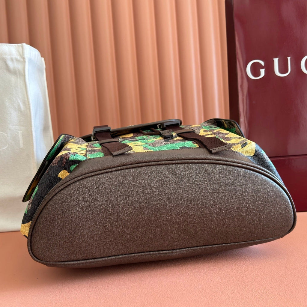 Gucci 26S Backpack 46 in Multicolor Coated Canvas Style 3