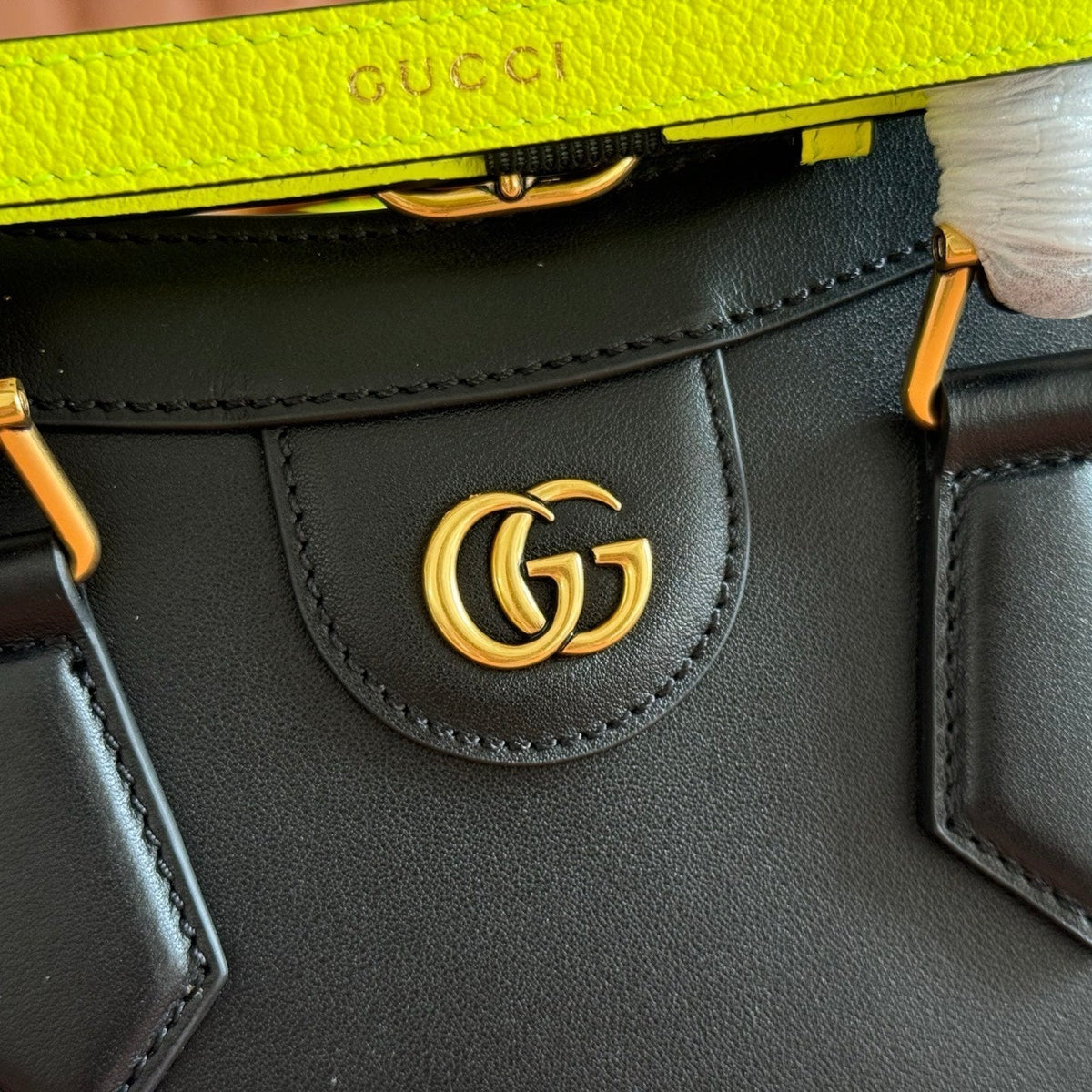 Gucci 26S Diana Tote Bag 27 in Black Calfskin