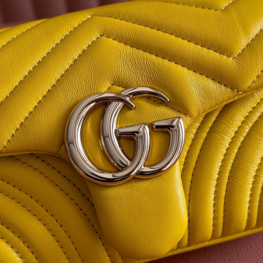 Gucci 26S Marmont Bag 22 in Yellow Lambskin